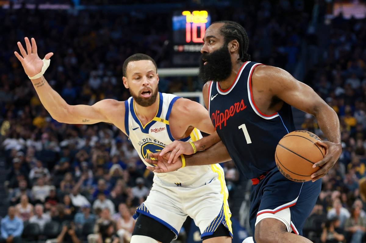 Harden's Heroics Propel Clippers to Playoff Victory Over Warriors