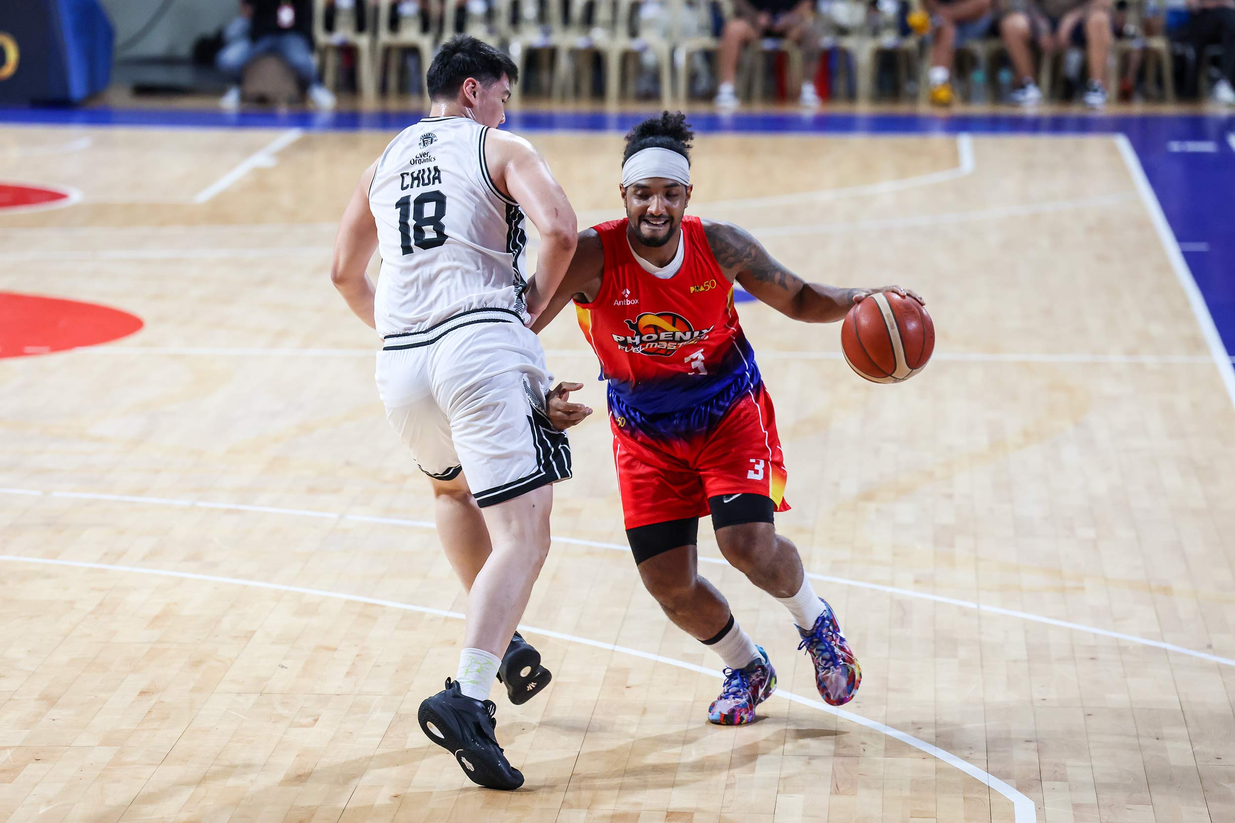 Perkins and Tuffin's Career Highs Propel Phoenix to Victory Over Blackwater in PBA Philippine Cup