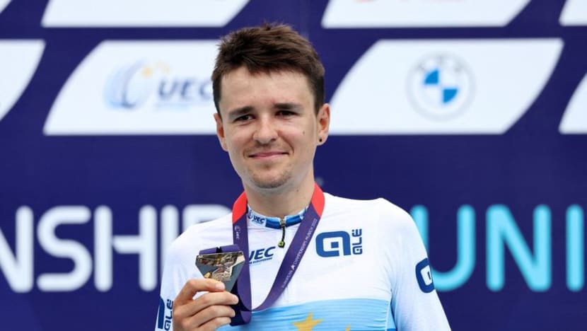 Tom Pidcock Eager to Seize Stage Wins at Giro d'Italia Debut After Team Switch