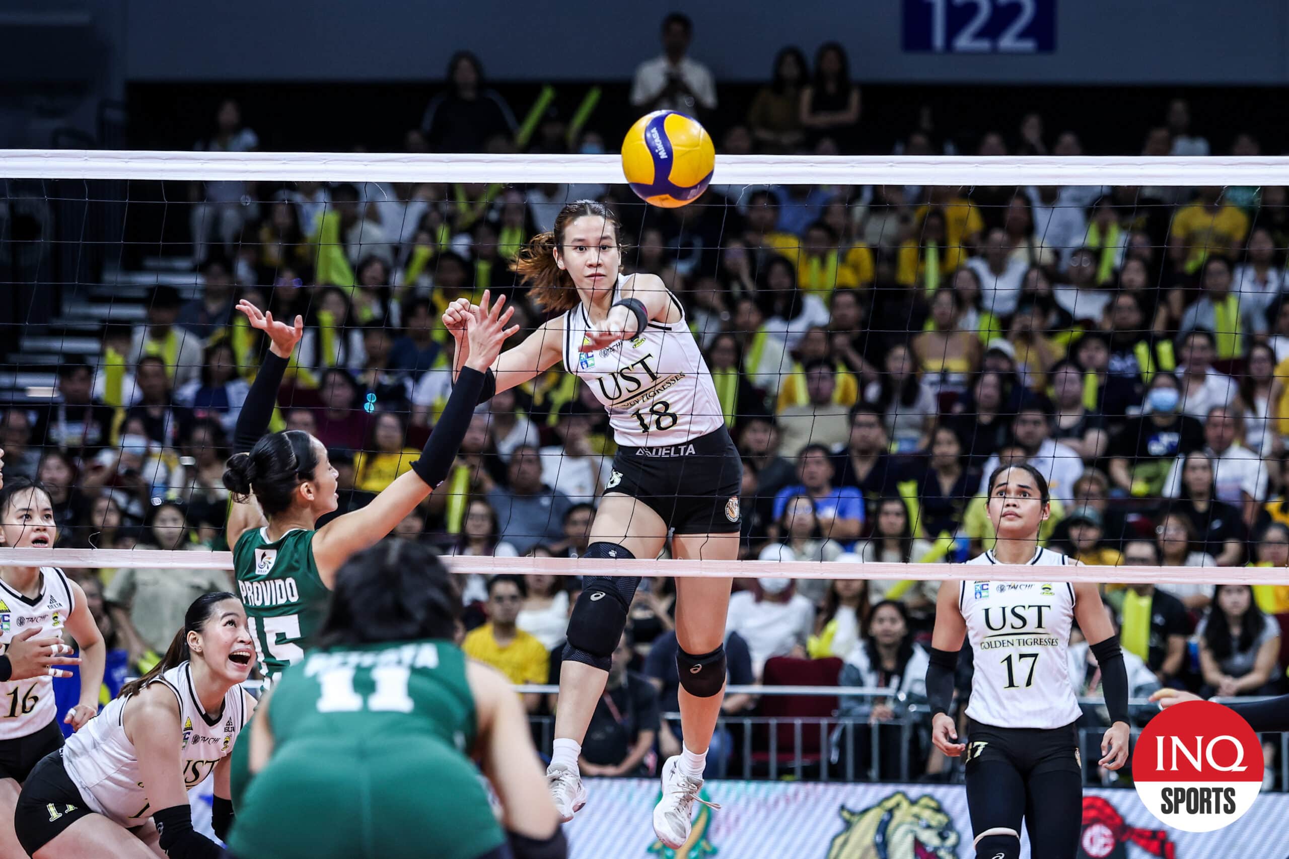 UST Tigresses Face Do-or-Die Challenge in UAAP Volleyball Final Four