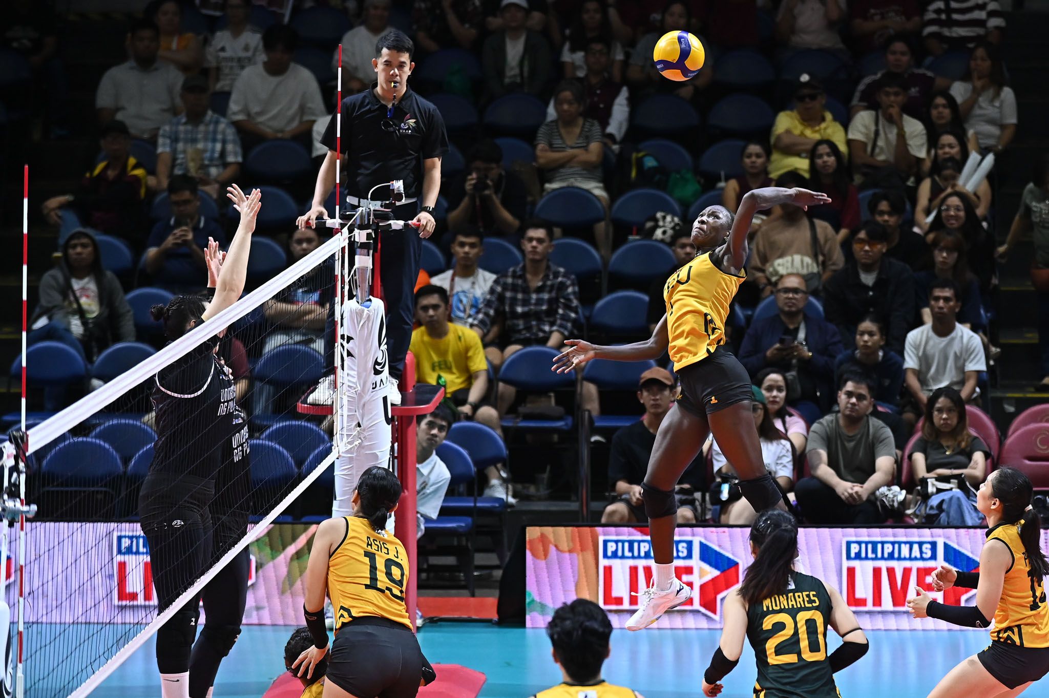 FEU Lady Tamaraws Triumph Over UP in Thrilling Volleyball Clash