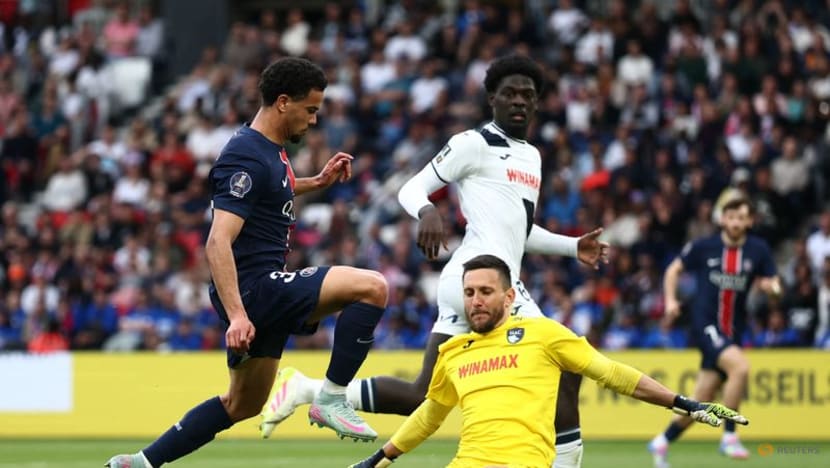 PSG's Unbeaten Streak Continues with Narrow Victory Over Le Havre