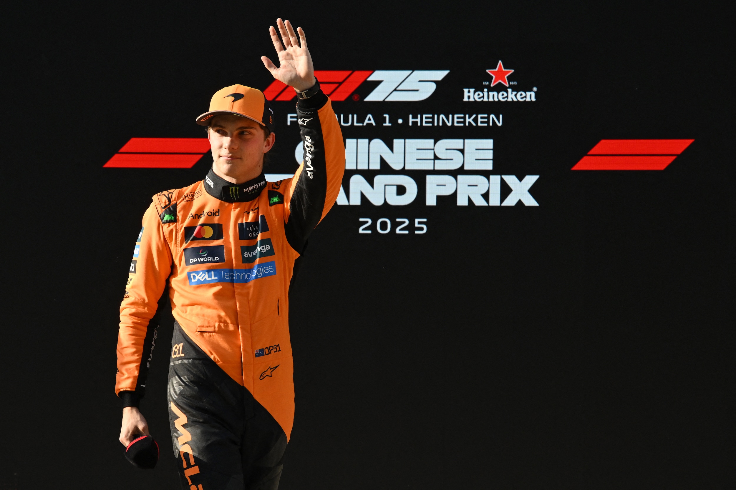 F1: McLaren’s Oscar Piastri claims Chinese Grand Prix pole