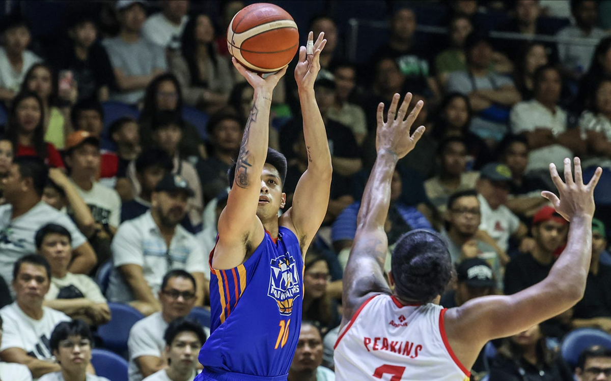 NLEX Secures Playoff Spot with Mocon's Clutch Performance, Eliminates Phoenix
