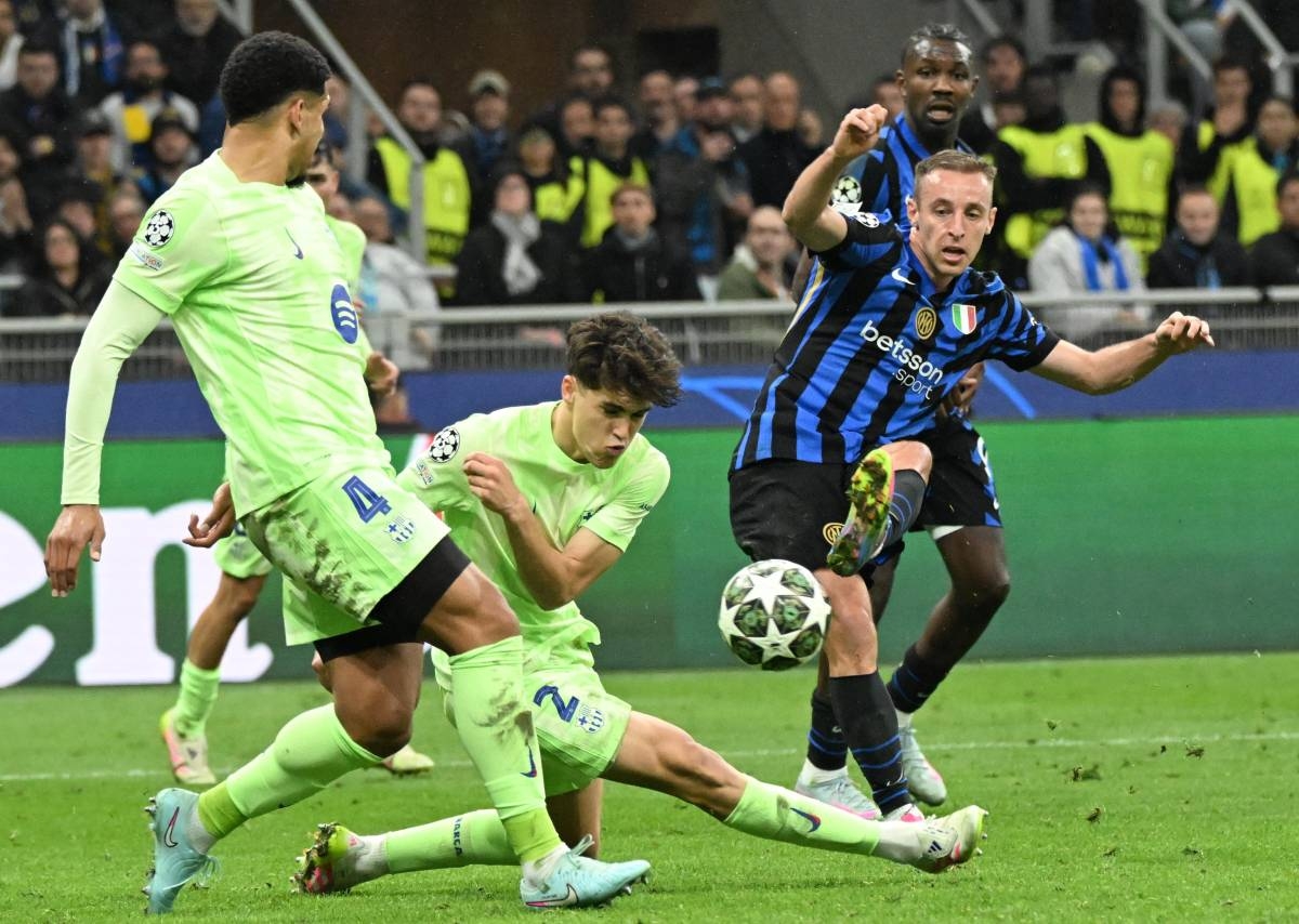 Inter Milan Stuns Barcelona with Extra-Time Winner to Reach Champions League Final