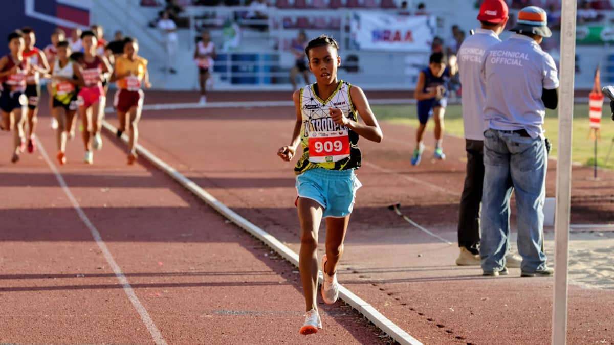 From Barefoot to Gold: 13-Year-Old Chrisia Mae Tajarros Triumphs at Palarong Pambansa