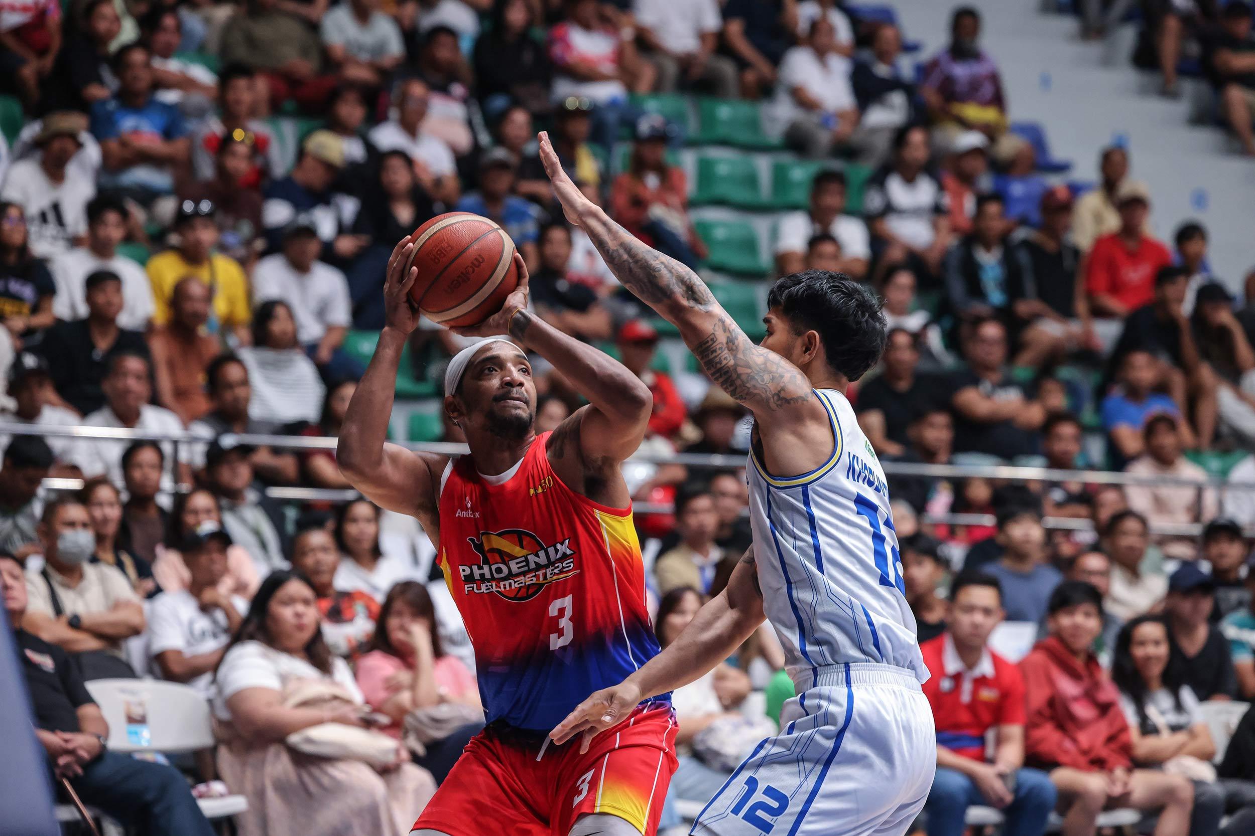 Phoenix Fuel Masters Surge Ahead, Crush TNT Tropang 5G in PBA Philippine Cup Clash