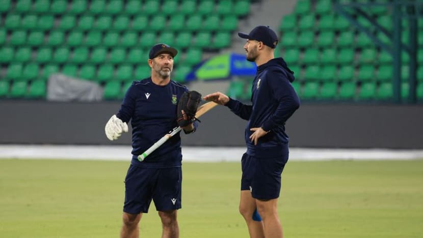 Rob Walter Resigns as South Africa's Limited-Overs Coach Amid Personal Reasons