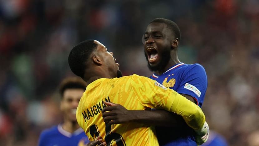 Maignan the main man as France prevail on penalties