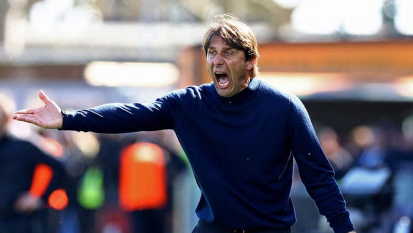 Napoli still believe, says defiant Conte