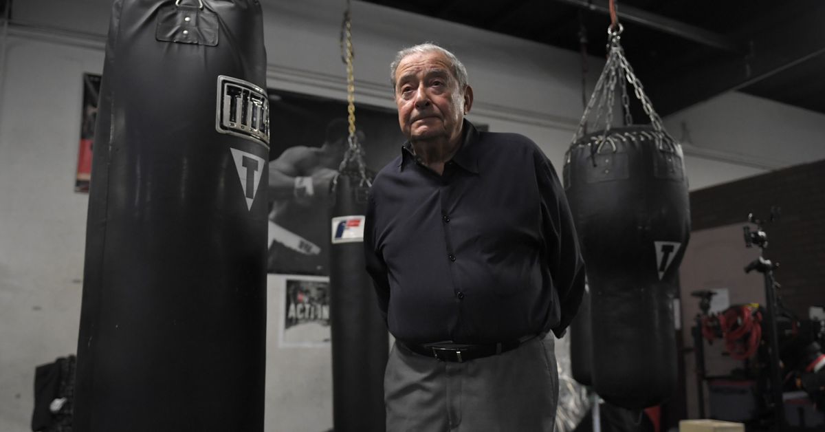 Bob Arum Baffled by Teofimo Lopez's Rejection of Lucrative Haney Fight