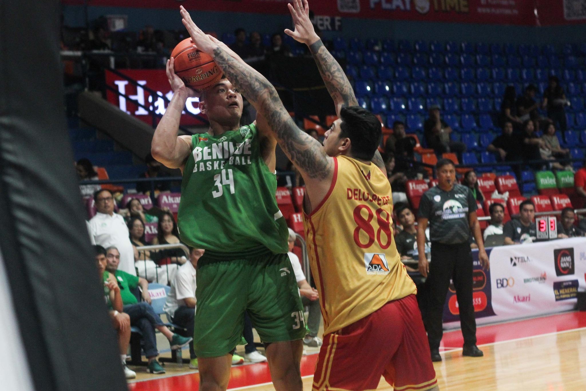 Allen Liwag's Clutch Performance Secures Benilde's Narrow Victory Over Mapua in Filoil Preseason