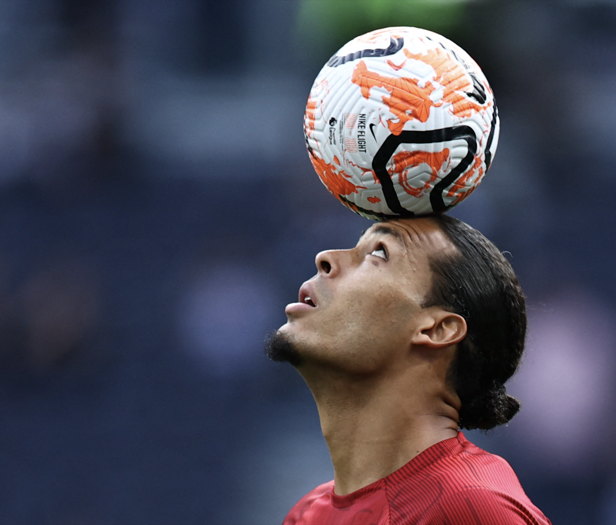 Liverpool's Arne Slot Advocates for Squad Continuity Amid Title Chase
