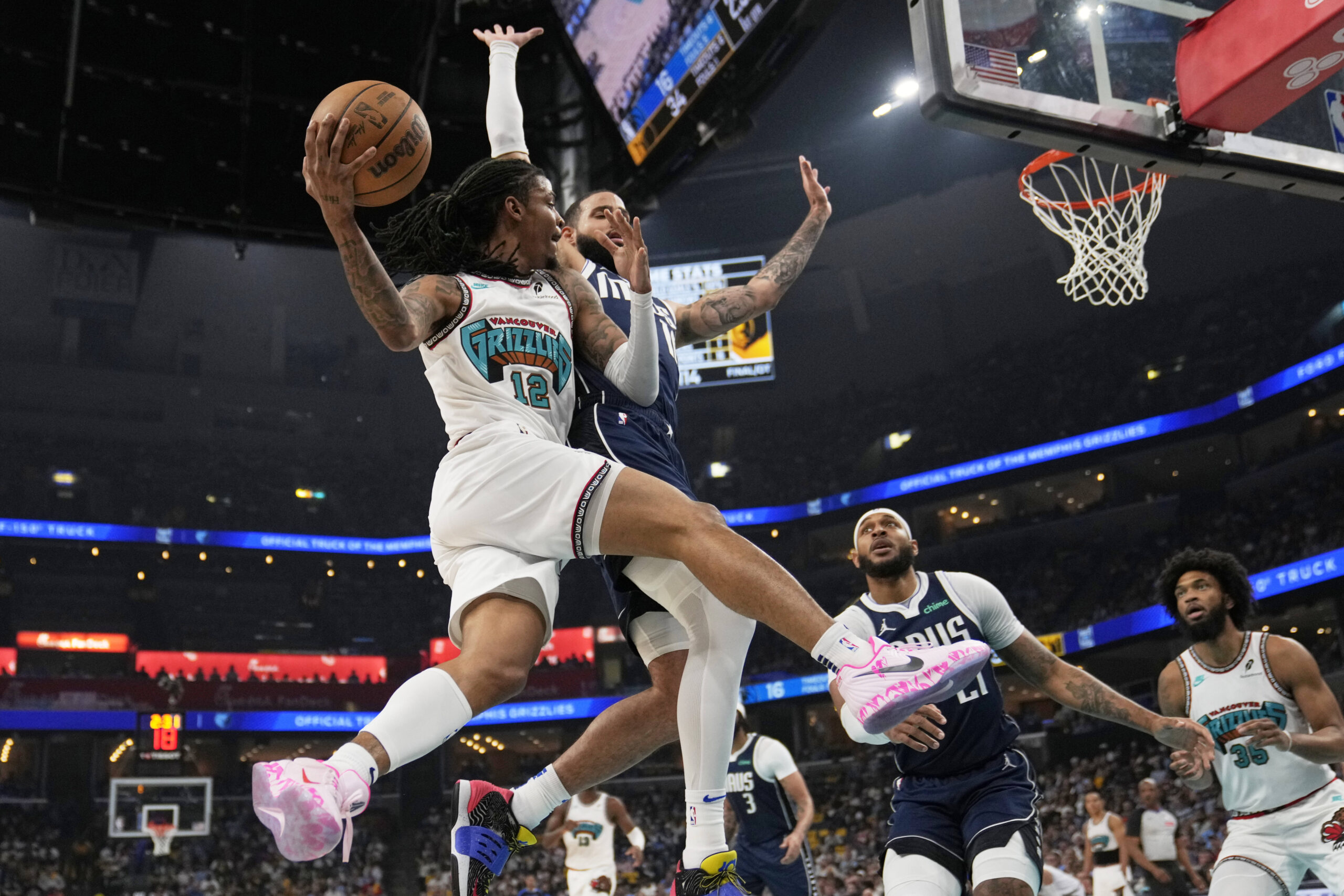 Ja Morant's Heroics Propel Grizzlies to No. 8 Seed in NBA Western Conference