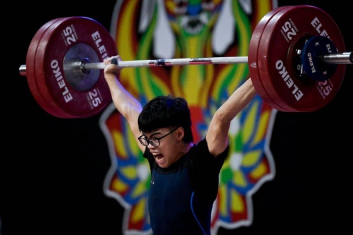 Filipino Weightlifters Triumph at IWF Championships in Peru