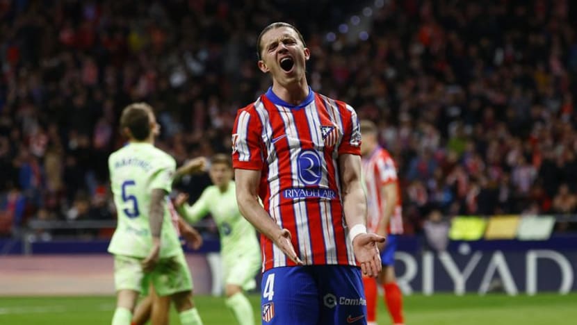 Simeone Applauds Gallagher's Versatility, Urges Molina to Step Up as Atletico Faces Challenges