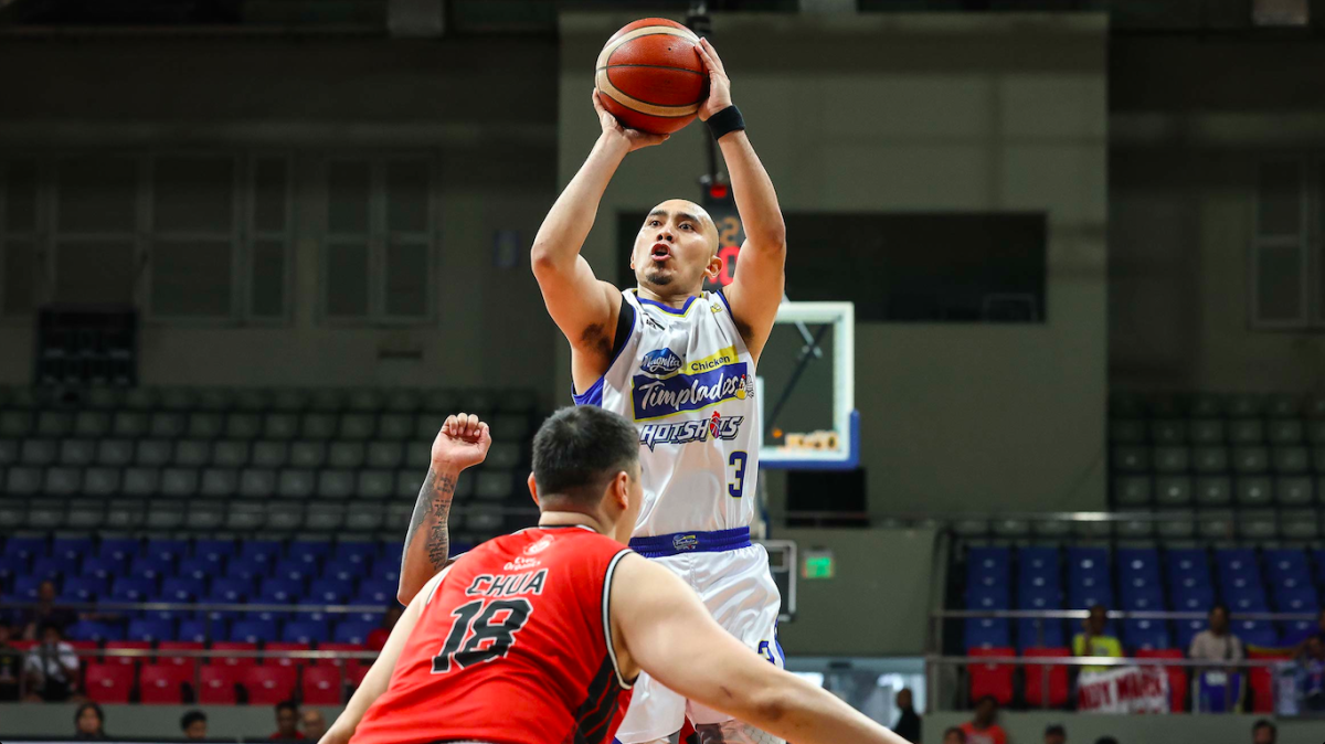 Chito Victolero Optimistic About Magnolia's Playoff Run with a Healthy Squad