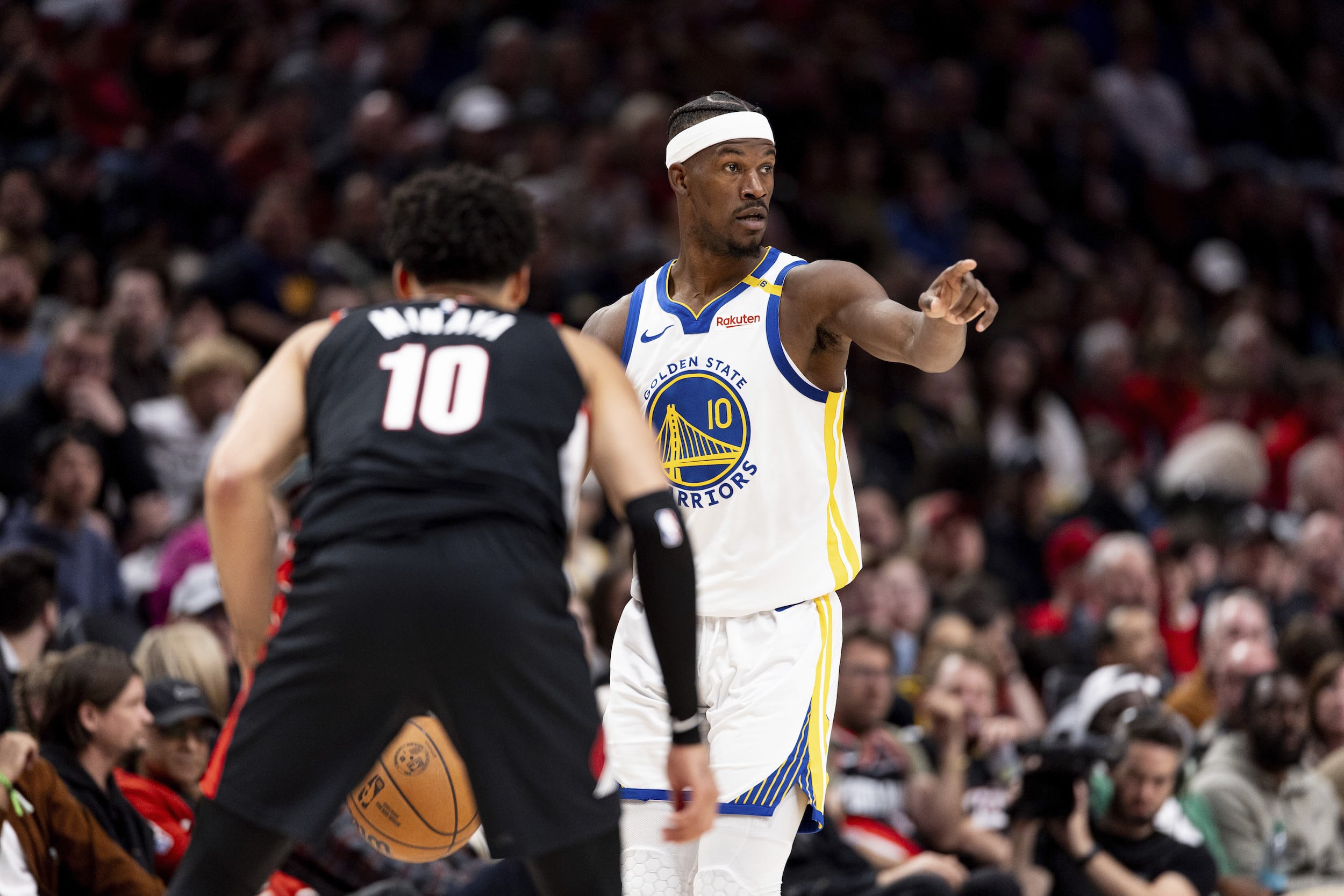 Jimmy Butler's 24 Points Lead Warriors to Victory Over Blazers, Securing Playoff Position