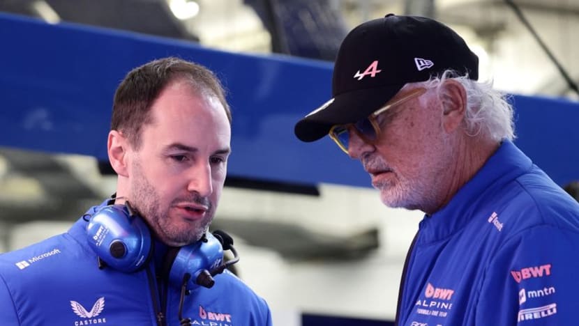 Alpine F1 Undergoes Leadership Shake-Up: Oakes Out, Briatore Steps In