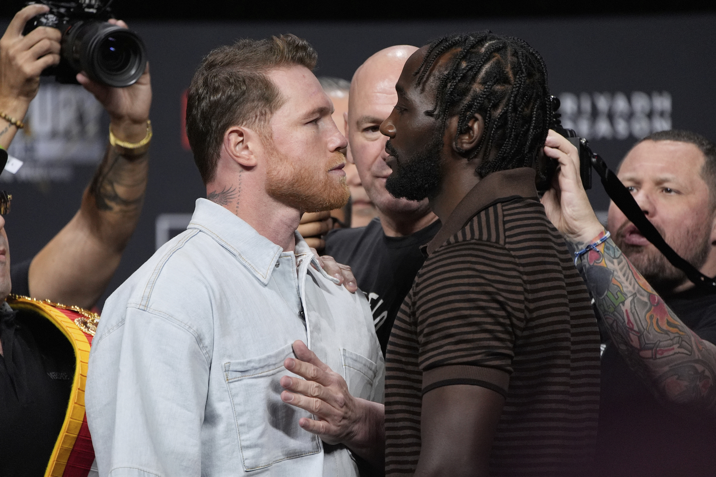 Canelo Alvarez and Terence Crawford Show Mutual Respect Ahead of Mega-Fight in Las Vegas